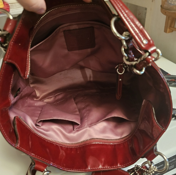Coach patent leather tote - Picture 3 of 5
